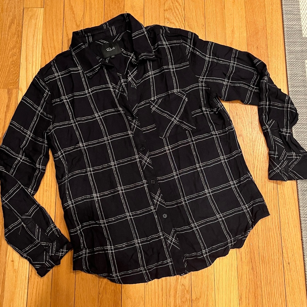 Rails Red Hunter Navy Snow Plaid Flannel Shirt Size Size Medium - Picture 4 of 6